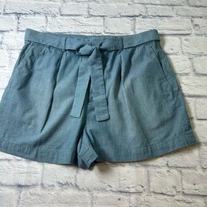 NWT Polo Ralph Lauren Chambray Belted Shorts. Size 14.